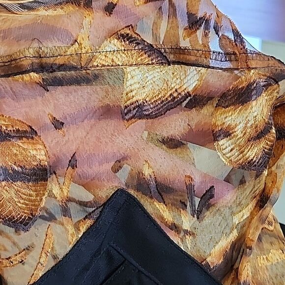 Vintage Pucci's  Animal Print Top - Picture 9 of 11
